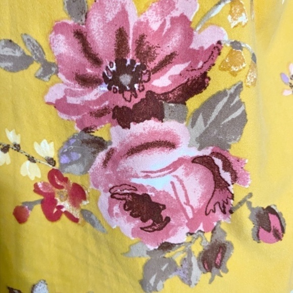 White Birch Golden‎ Floral Racerback Tank Top - Picture 4 of 8